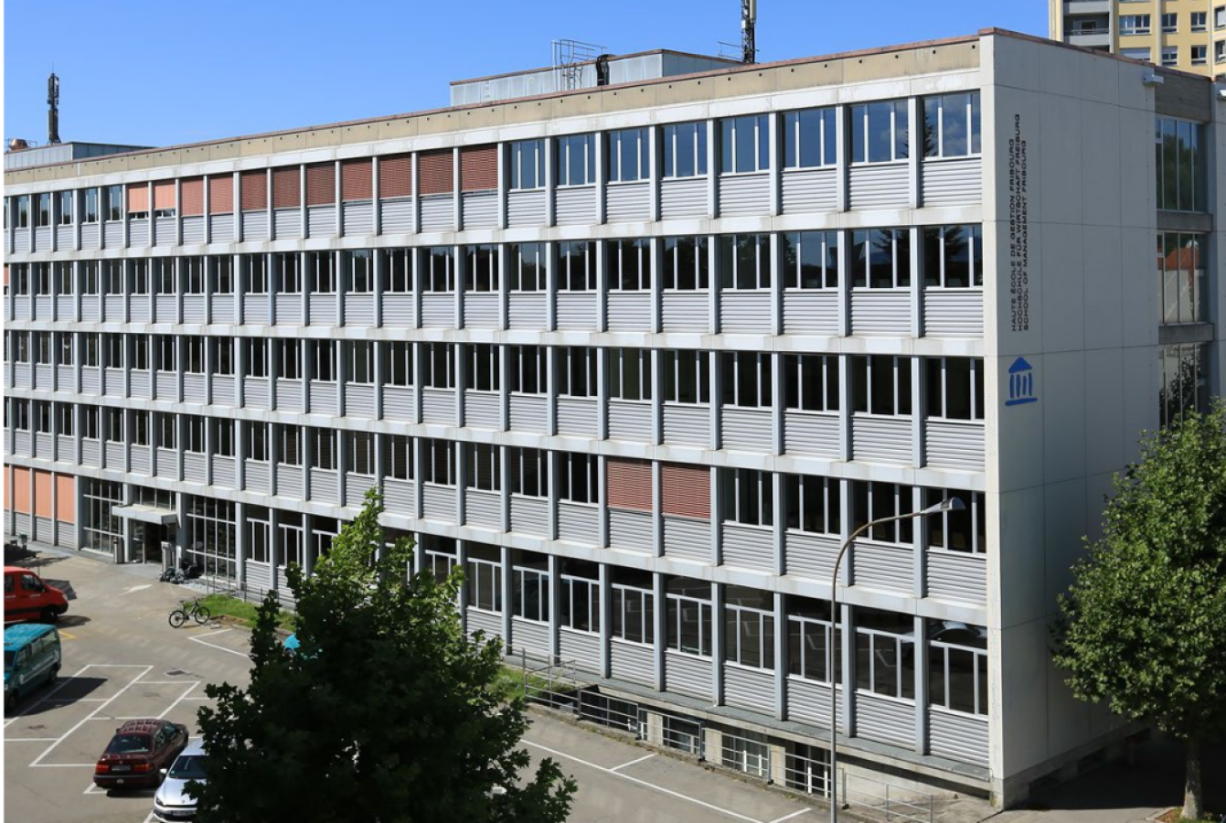 Rénovation des façades et assainissement intérieur - Haute école de gestion HEG-FR et de la section géographie de l' université UNI-FR - Fribourg