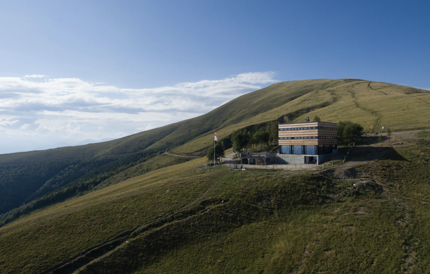 nuova capanna monte bar